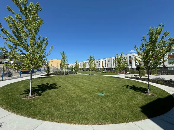 Academy Ridge community
